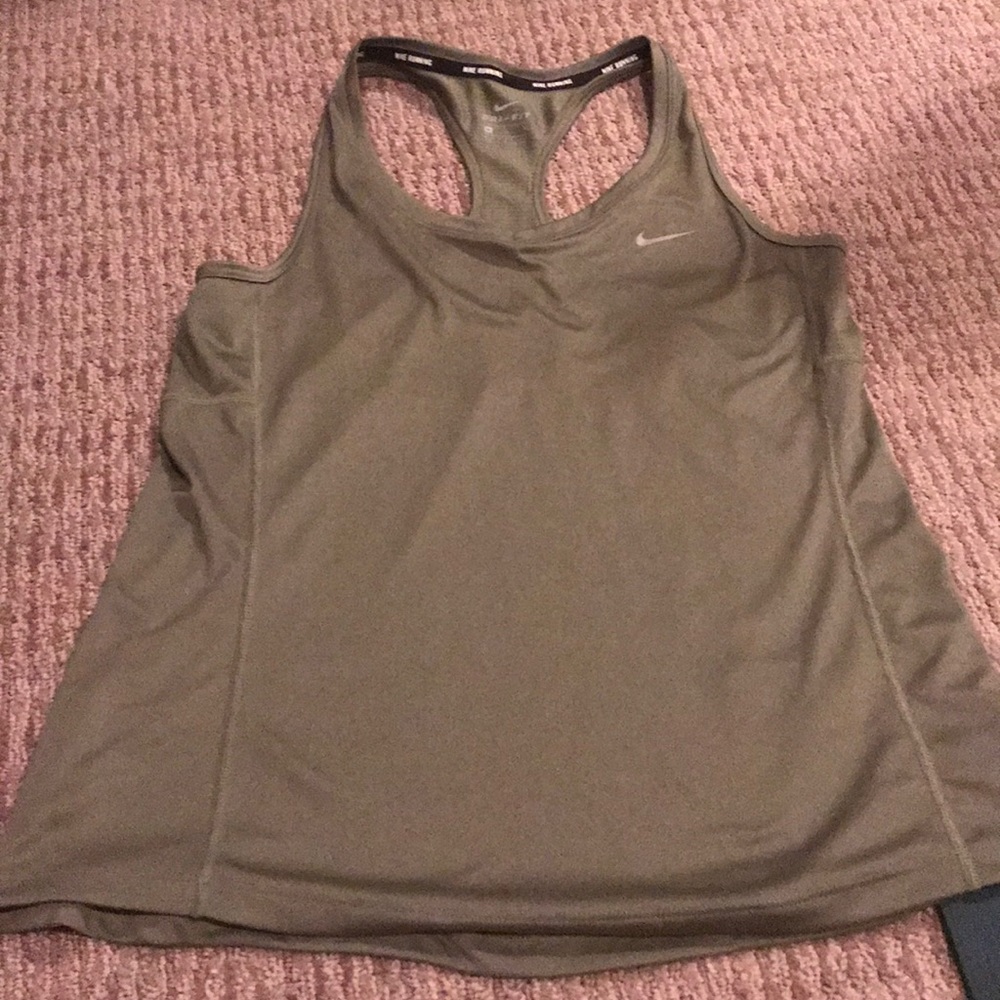Nike tank
